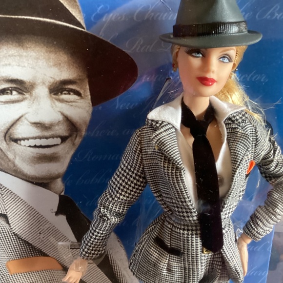 Barbie  50th Anniversary  Barbie with Frank Sinatra - Picture 7 of 11